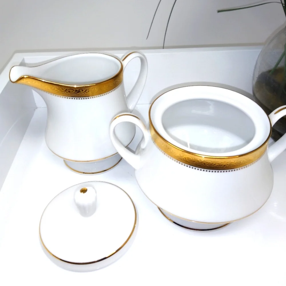 Noritake 4276 Signature Gold, Cream & Sugar Set
